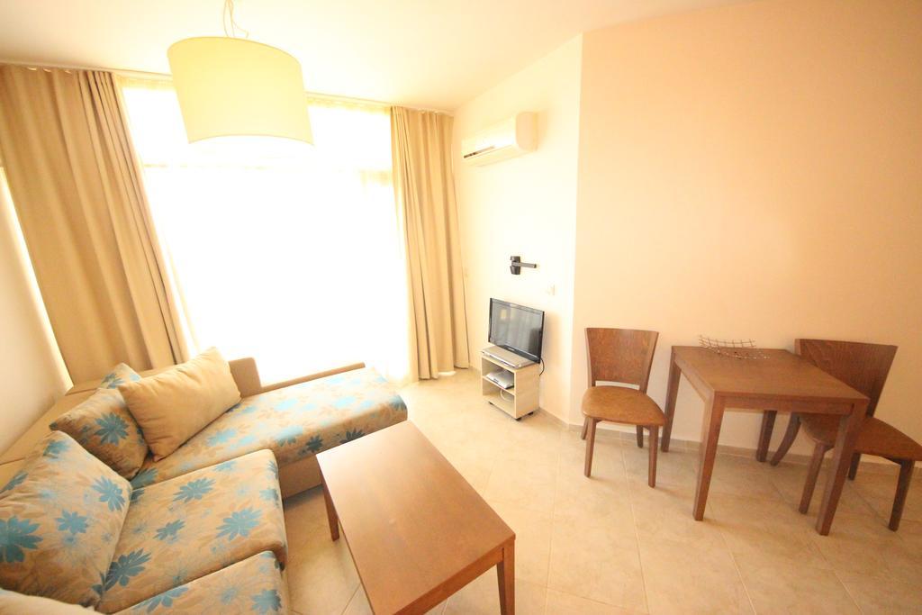 Menada Sozopol Apartments Exterior photo